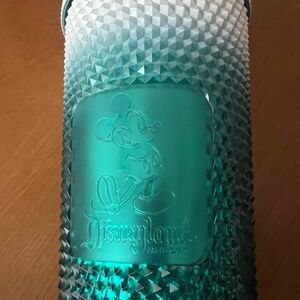NEW Disneyland Starbucks Christmas 2023 Tumbler w/Candy Cane Topper